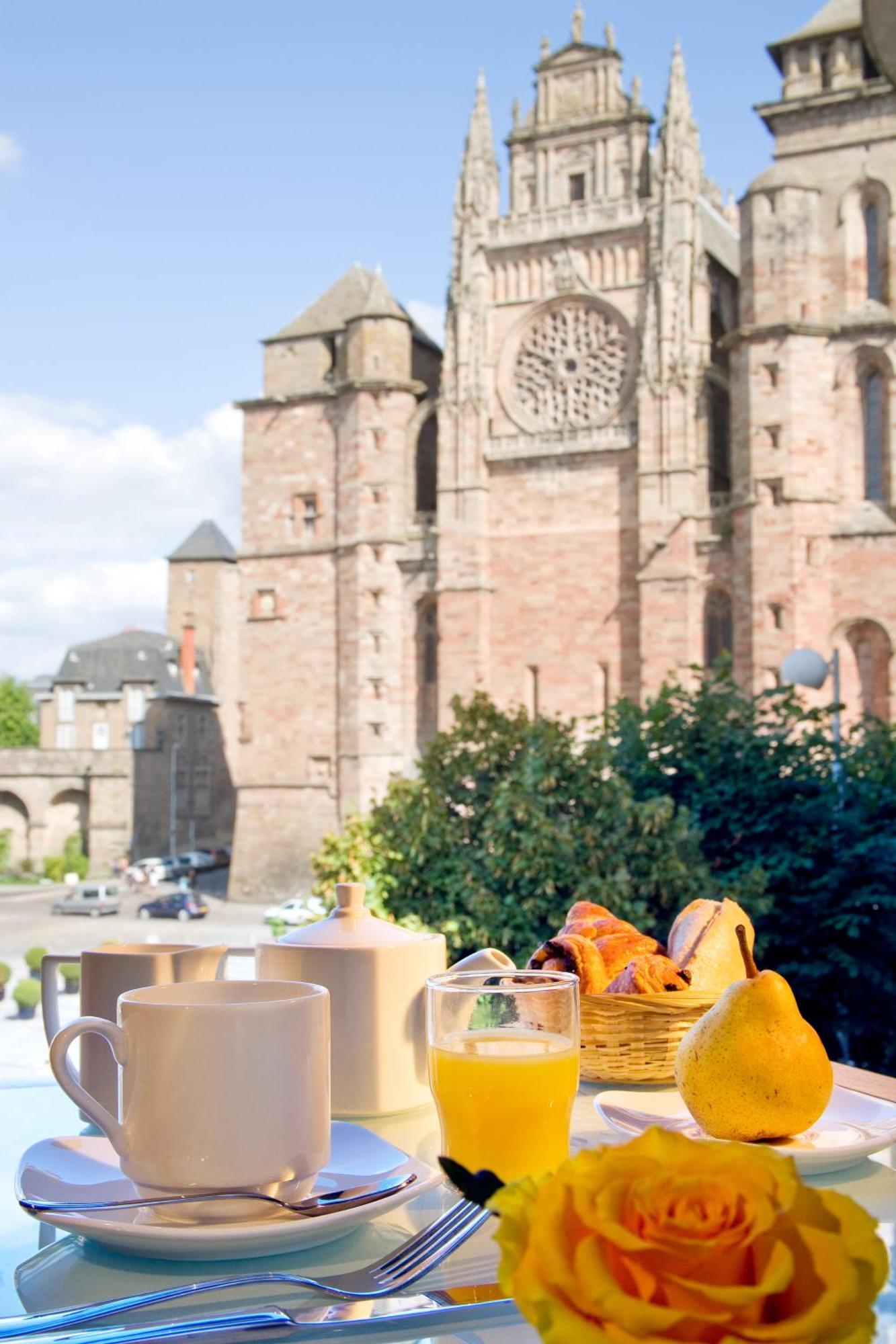 Hotel Mercure Rodez Cathedrale Экстерьер фото