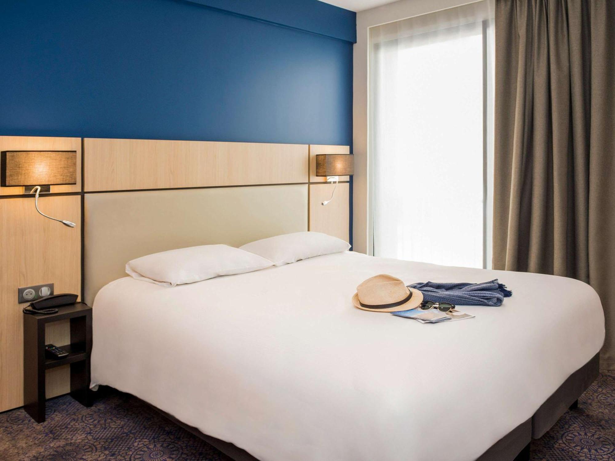 Hotel Mercure Rodez Cathedrale Экстерьер фото