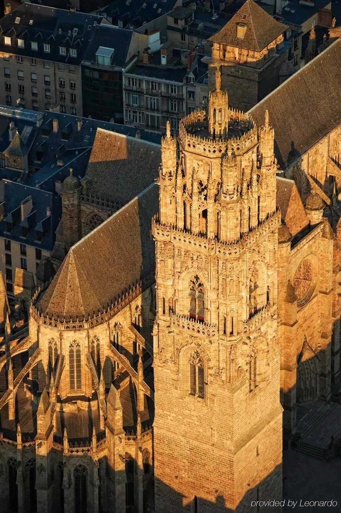 Hotel Mercure Rodez Cathedrale Экстерьер фото