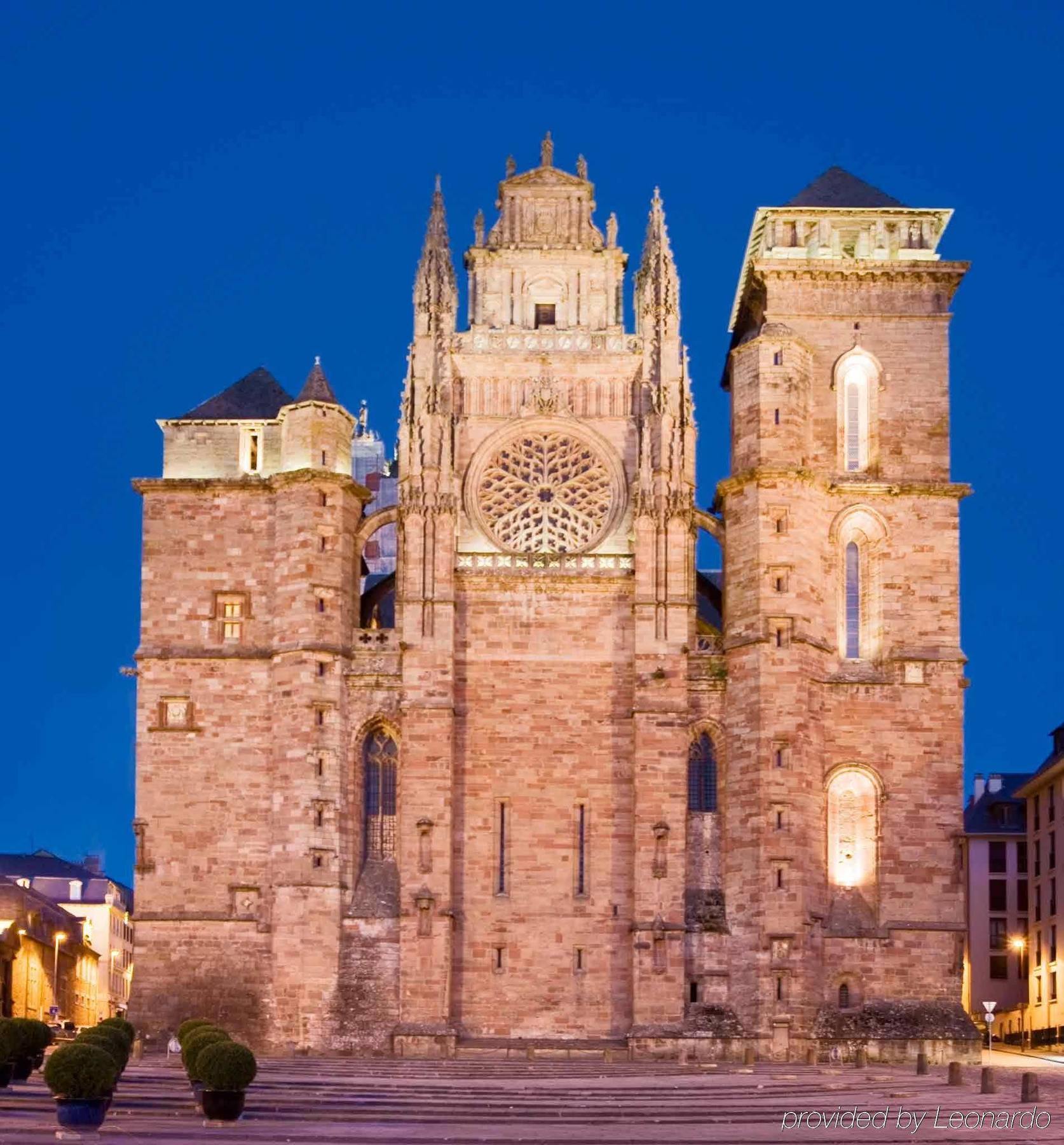 Hotel Mercure Rodez Cathedrale Экстерьер фото